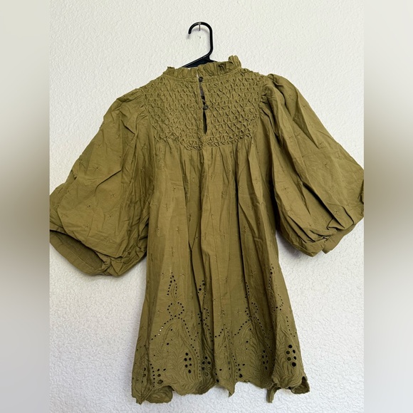 Love the label olive green mock neck blouse- Small - Picture 4 of 10